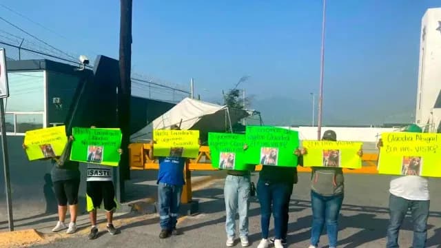 Familia estuvo protestando hace unos días para mayor atención en el municipio de García.