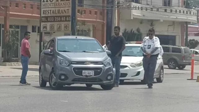 La falta de precaución fue el factor principal de los percances ocurridos en avenida Tamaulipas. Foto: X @virales_mex