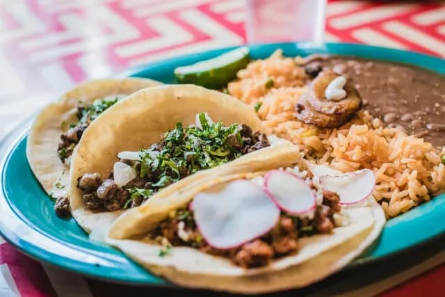 Juez dictamina que los tacos son sándwiches