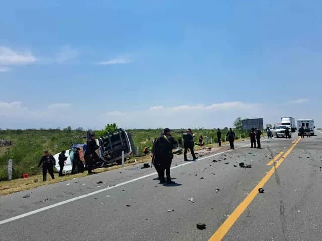 Accidente entre Unidad de la Guardia Estatal y Auto deja Saldo de Mujer sin Vida y 7 Lesionados