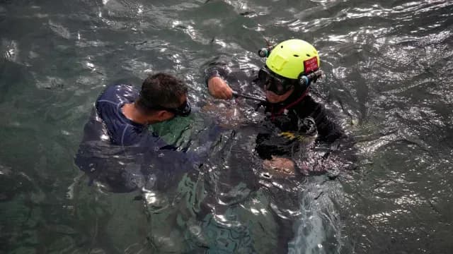 Inmersión para descubrir origen de borbotones de agua en el mar. Foto: Gobierno de Cozumel