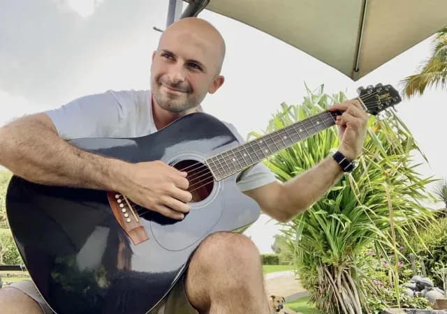 El cantante Imanol Landeta se ha divorciado