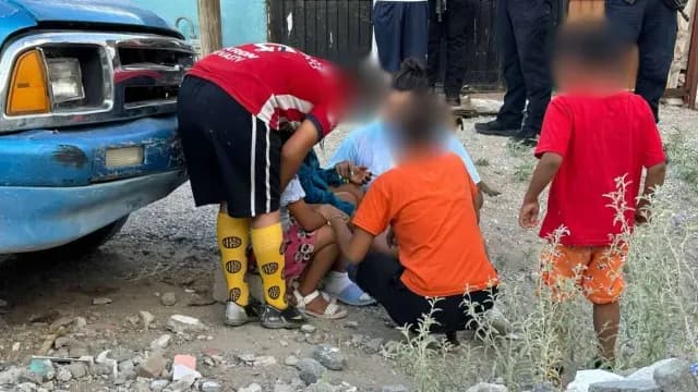 Mujer Deja Encadenadas a sus Hijas Mientras va a Trabajar en Ciudad Juárez