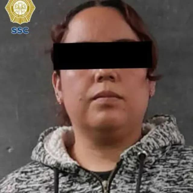 Mujer Rocía Gas Pimienta a Hombre Durante Pelea por Asiento en el Camión