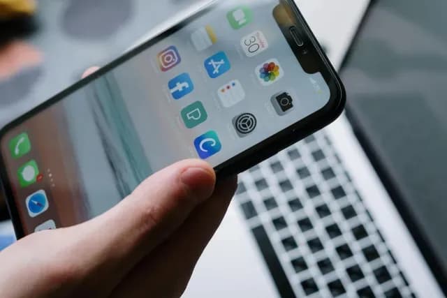 Muchos usuarios temen que sus teléfonos los espían
