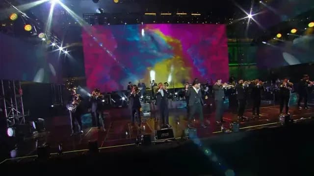 Uno de los momentos más esperados por los asistentes fue la presentación de la Banda MS. Foto: YouTube @lopezobrador
