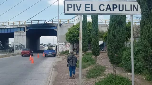 Reparan cables afectados por las unidades incendiadas. Foto: N+