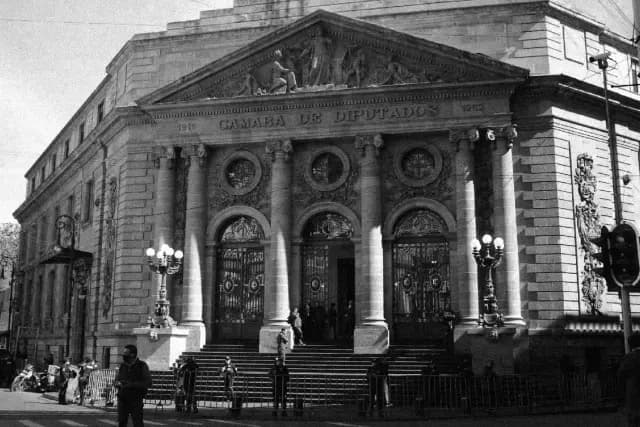 Cámara de Diputados, Donceles