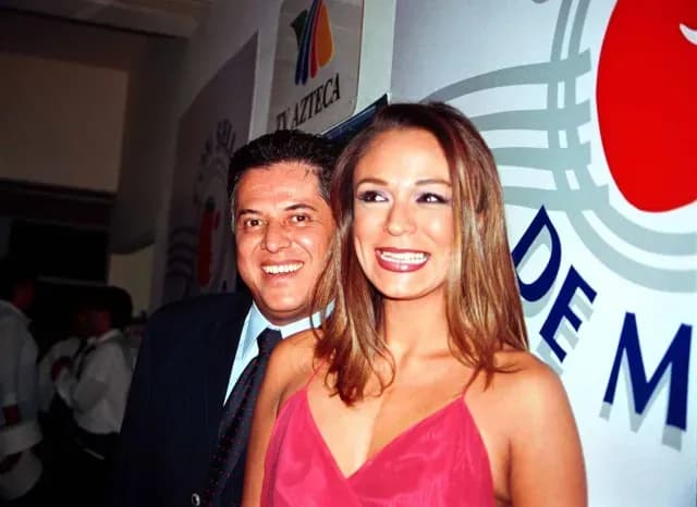 Brenda y Mario Bezares en los años noventa