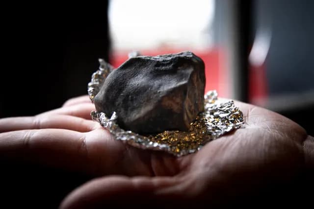 Meteorito hallado en Francia en 2023