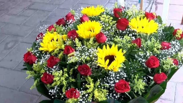 Costo-Ramo-Flores-Dia-de-Muertos