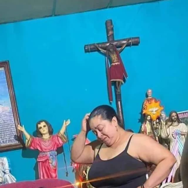 Matan a Balazos a Curandera en Mientras Hacía un ‘Trabajo’ en su Casa