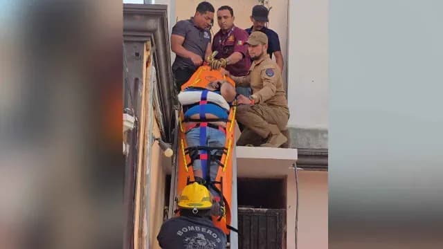 El hombre sufrió lesiones derivado de la caída al realizar mantenimiento de aires acondicionados. Foto: N+