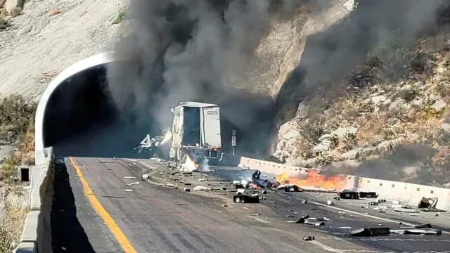 Muere-Chofer-Accidente-Carretera-Los-Chorros-Coahuila