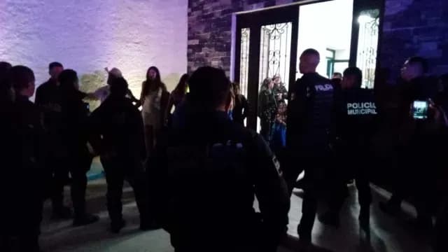 Golpean-a-Policias-Durante-Riña-en-Parras-Coahuila