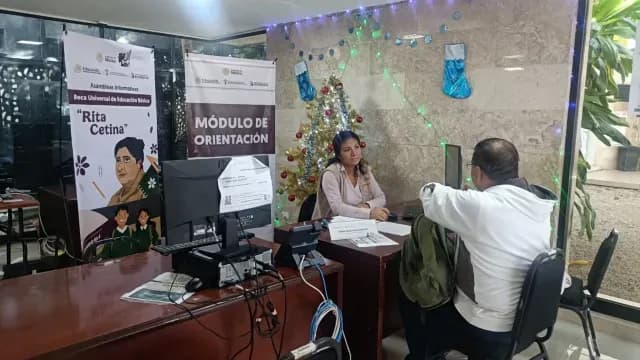 Atención en los Módulos de Orientación de las Becas Rita Cetina