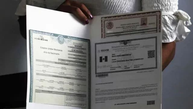 CDMX: Así puedes realizar el cambio de identidad de género de tu acta de nacimiento