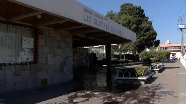 Escuelas de Toluca lucieron vacías desde hoy y se espera que mañana, también
