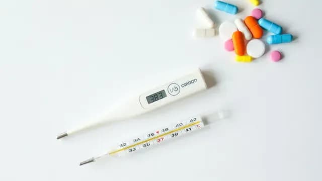 La fiebre es uno de los síntomas más frecuentes