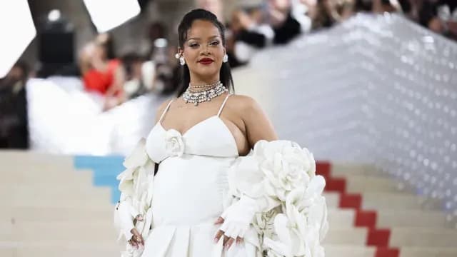 Met Gala 2023: Rihanna