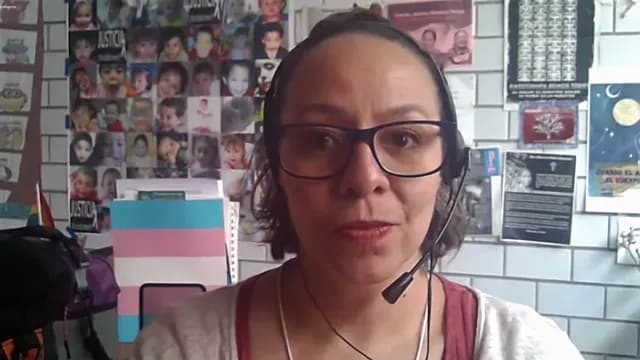Urbes optan por maternidad tardía Andrea Kenya Sánchez