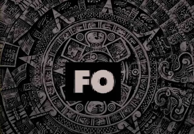 Calendario azteca usado en video sobre cultura maya por Luisito Comunica