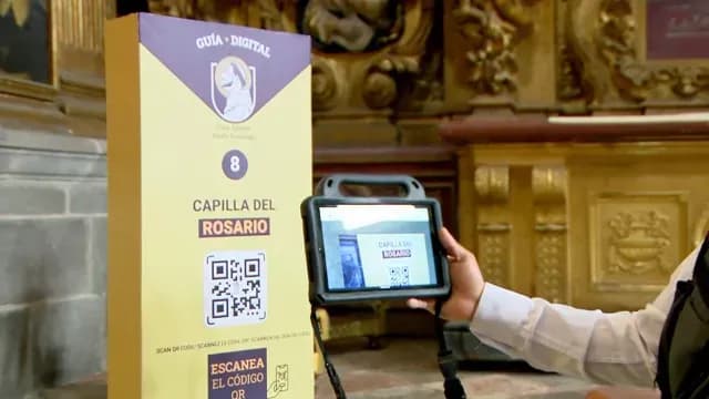 Demostración del uso de los códigos QR colocados