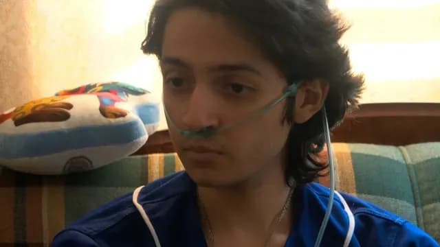 edgar pide apoyo para cirugia