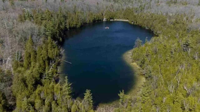Lago Crawford en Canadá