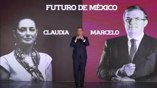 Marcelo Ebrard en conferencia el 16 de agosto de 2023