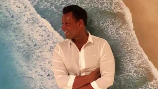 Andrés Rey, imitador de Luis Miguel