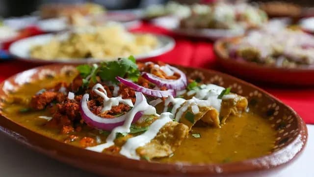 Guía Michelin llega a México en 2024