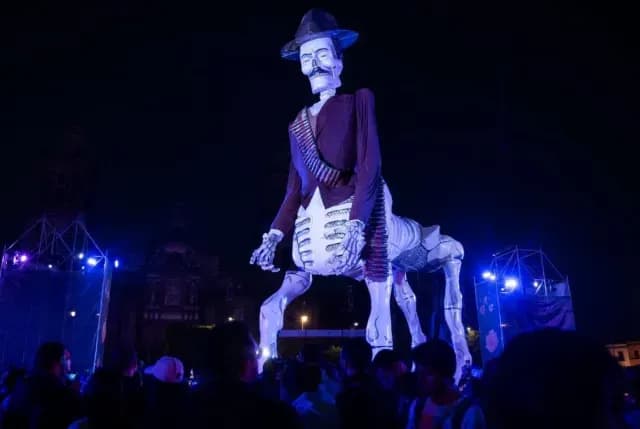 Así Se Ve la Mega Ofrenda del Zócalo 2023