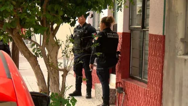La pareja de la tercera edad abrió la puerta y se encontró con una amarga visita. Foto N+