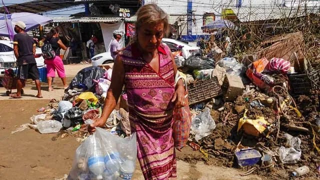 Otis deja estela de dolor y duelo en Guerrero