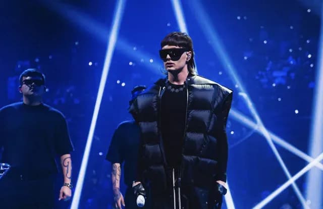 Peso Pluma en los MTV Video Music Awards