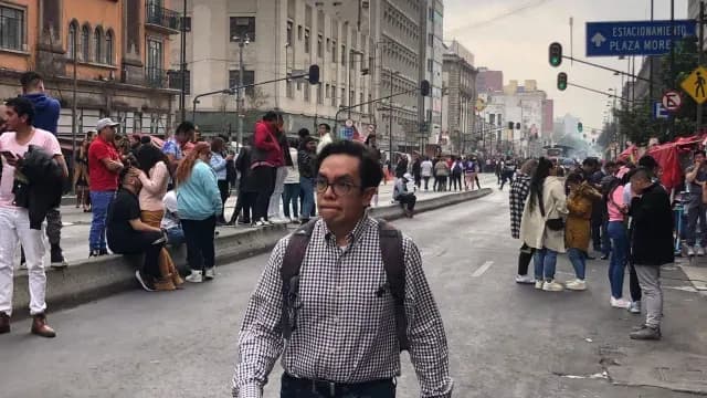 Edificios desalojados en distintas partes de la CDMX por sismo de magnitud 5.7, el 7 de diciembre de 2023. Foto: N+