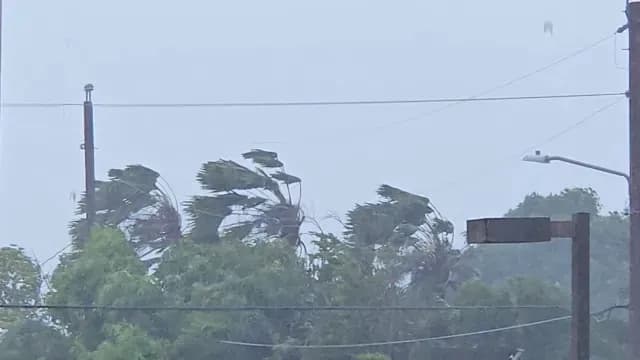 Efectos del tifón Sinlaku en Saipán, en las Islas Marianas del Norte