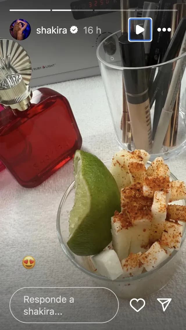 Shakira compartió cómo comió una jicama con limón, chile y sal