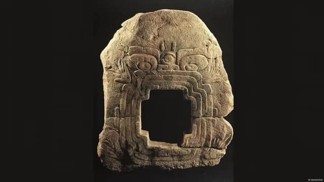La escultura olmeca conocida como Portal al Inframundo volvió a Morelos