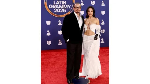 Casper Smart y Michelle Saules en el Latin Grammy 2025