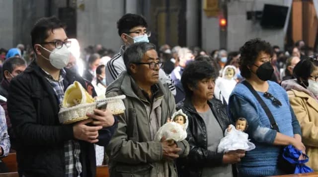 Vestidos de Niños Dios Aprobados por la Iglesia Católica