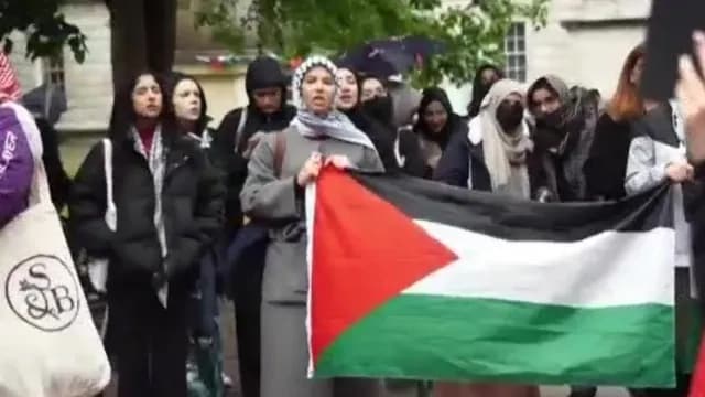 Protesta en Reino Unido con el fin de que se termine la guerra en Gaza. Foto: N+
