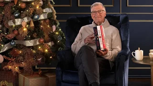 Bill Gates comparte cuáles fueron sus libros favoritos del año