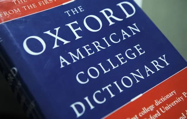 Versión universitaria del diccionario de Oxford