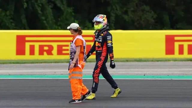 Sergio 'Checo' Pérez choca en entretanmiento de GP Hungría