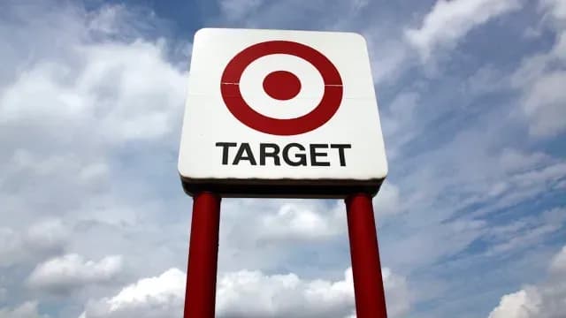 Letrero del supermercado Target en Canadá
