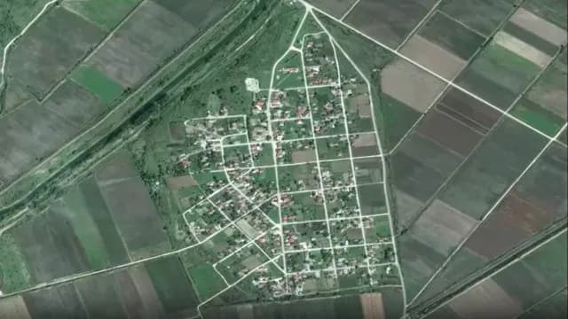Pueblo de Metamorfosi antes de las inundaciones en Grecia