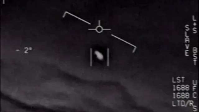 Ovni captado por un avión militar estadounidense