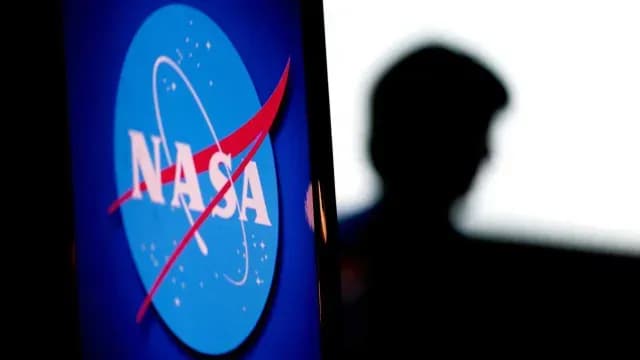 Logotipo de la NASA durante una conferencia